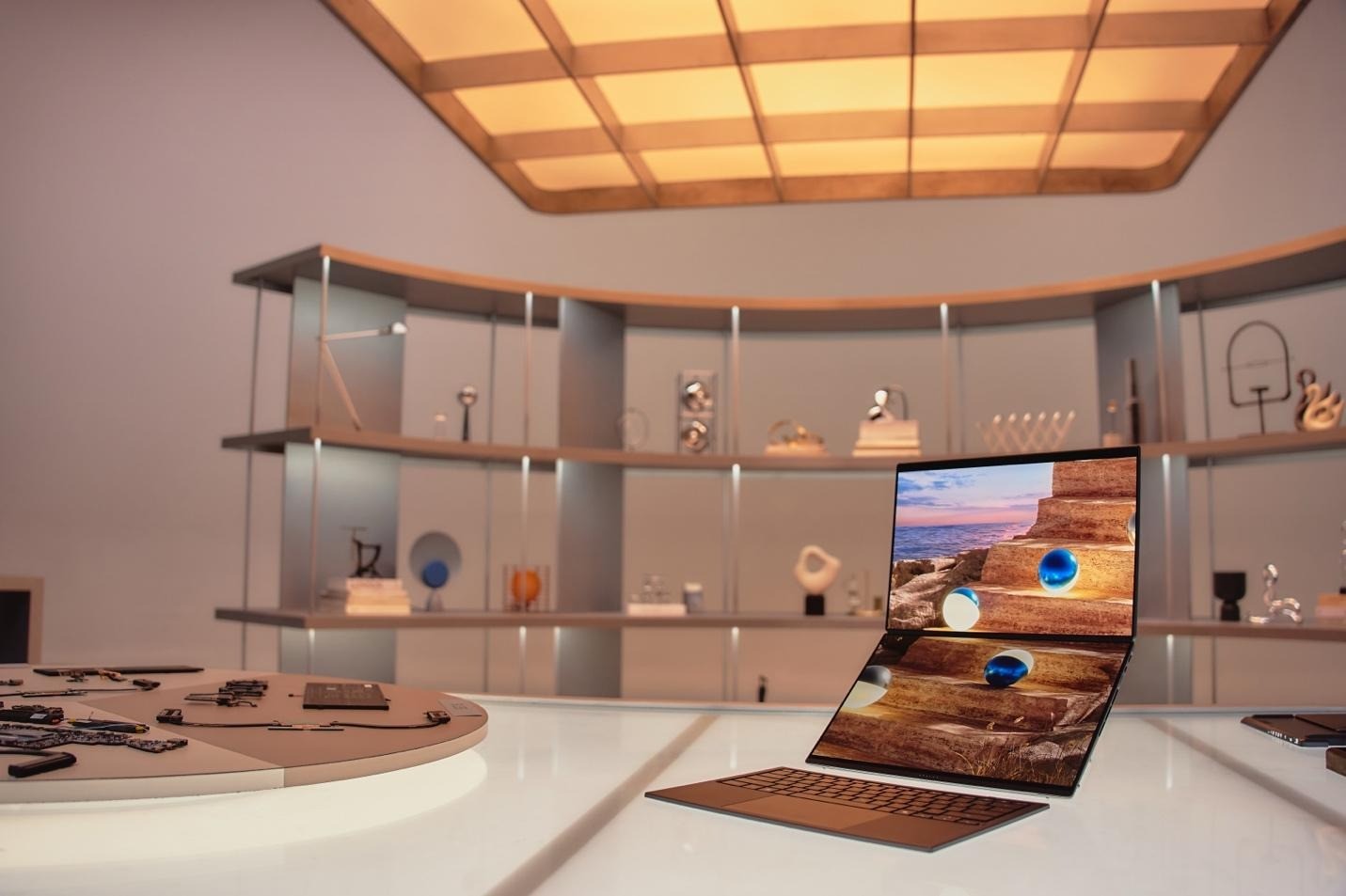 Asus Mo Dat Truoc Tai Viet Nam Zenbook Duo 2026 Mau Laptop Vua Danh Giai Vang Tai If Design Awards Danh Gia 4