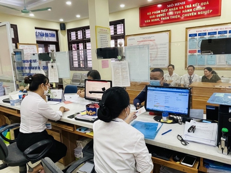 Den 2035 Moi Giao Dich Giua Nguoi Dan Va Chinh Quyen Deu Duoc Thuc Hien Tren Moi Truong So 1