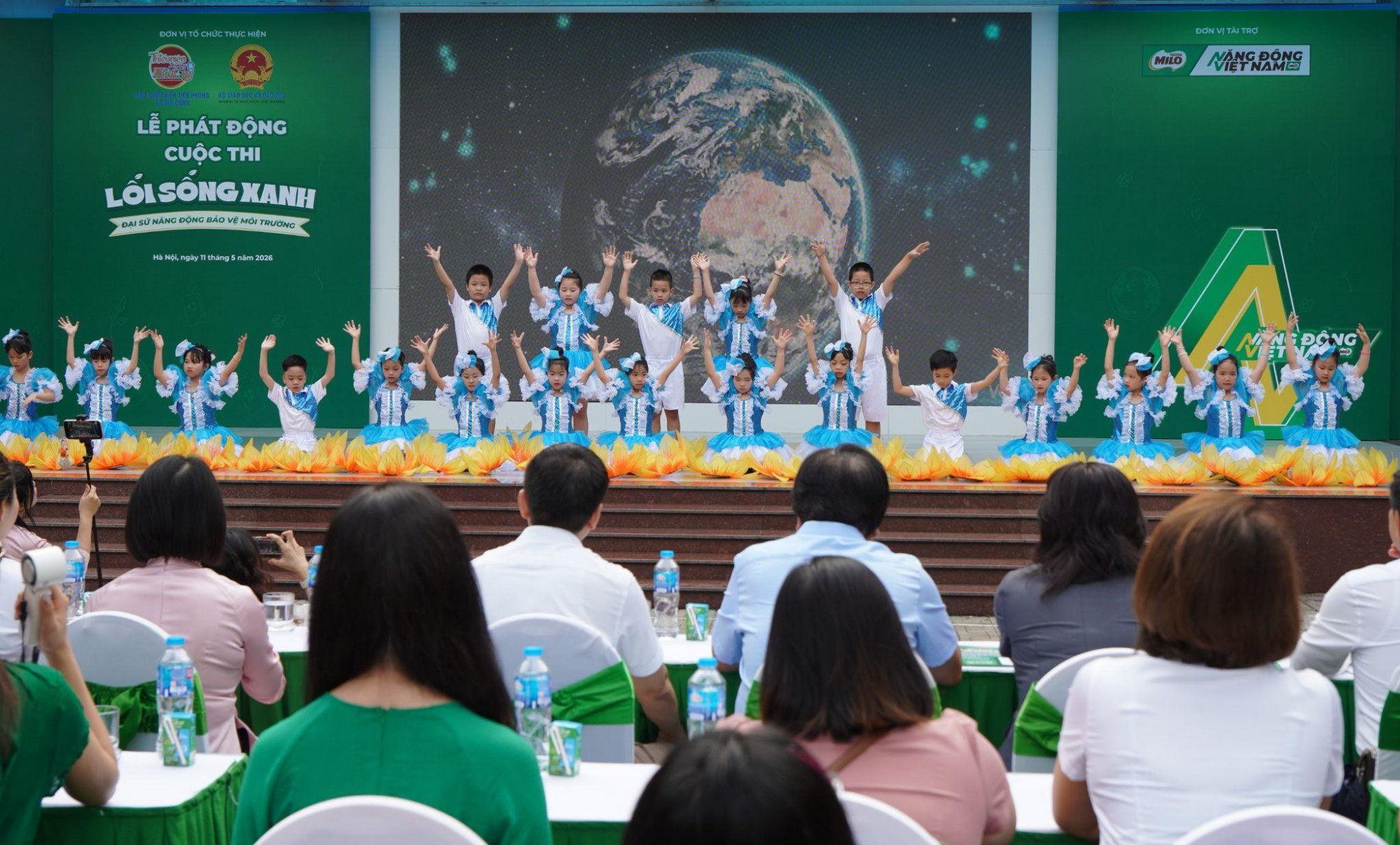Khoi Dong Cuoc Thi Toan Quoc Lan Toa Loi Song Xanh Va Nang Dong Cho Hoc Sinh Tieu Hoc 3