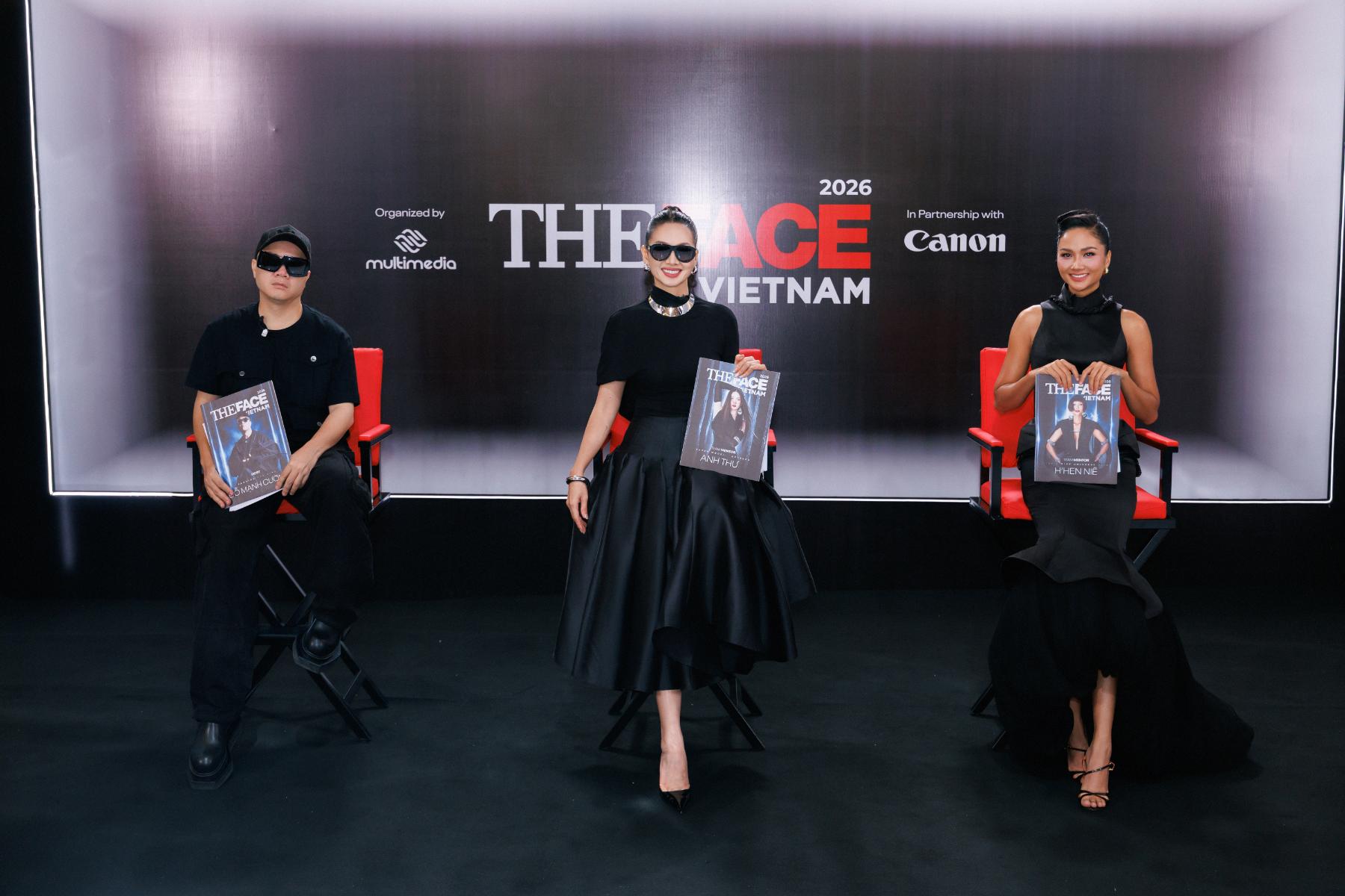 1. Bộ Ba Quyền Lực The Face Vietnam 2026 Gây Ấn Tượng Với Loạt Outfit đen Sang Trọng Trong Ngày Casting Cuối Cùng Khu Vực Phía Bắc (1) (1)