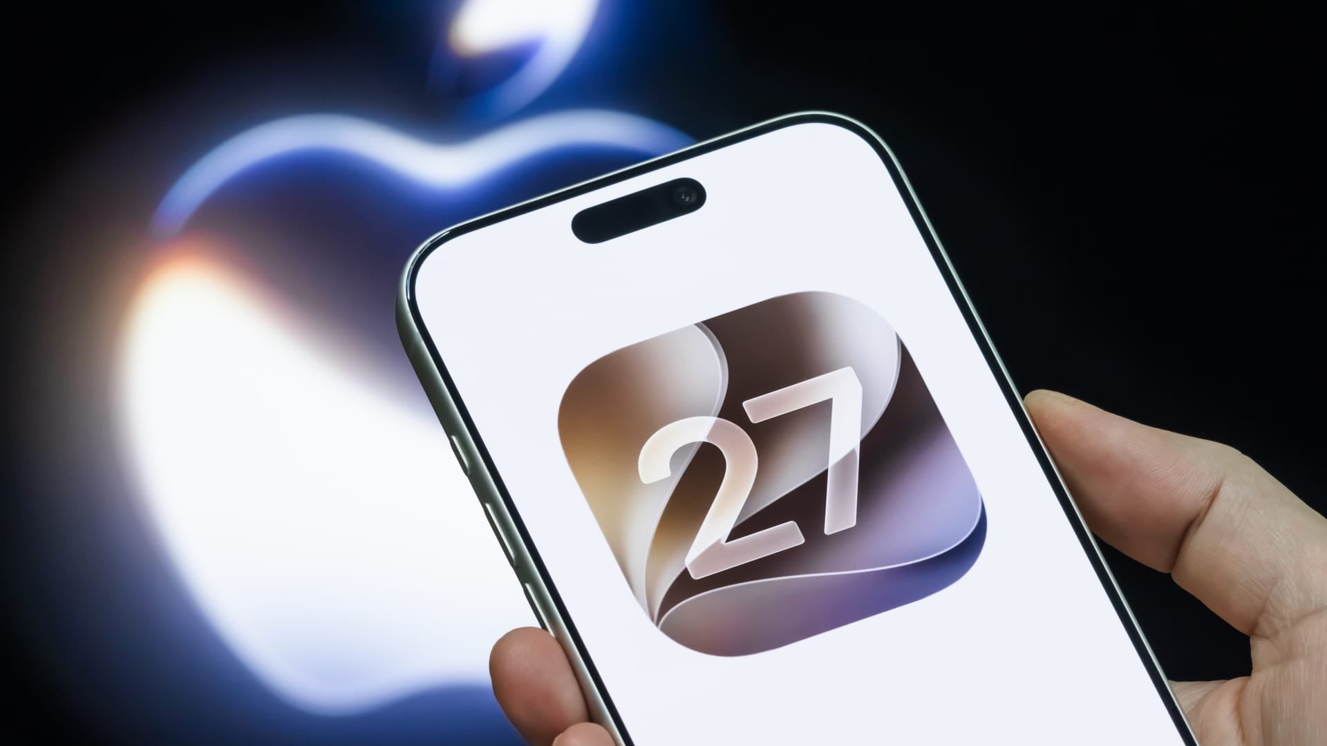 Cổ phiếu Apple bất ngờ lao dốc: Màn trình diễn AI nhạt hay 'đòn gió' của Phố Wall? Cổ phiếu Apple bất ngờ lao dốc: Màn trình diễn AI nhạt hay 'đòn gió' của Phố Wall?