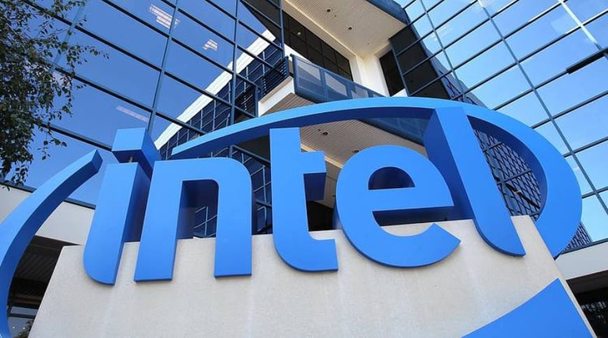 TT Trump xác nhận thỏa thuận chấn động: Apple bắt tay Intel sản xuất chip tại Mỹ TT Trump xác nhận thỏa thuận chấn động: Apple bắt tay Intel sản xuất chip tại Mỹ