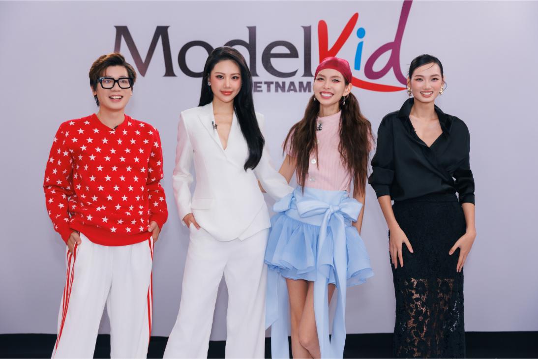 1. Host Ninh Quang Trường Và 3 Mentor Xuất Hiện đầy Ấn Tượng Trong Casting Ngày 2 Model Kid Vietnam 2026 Khu Vực Phía Nam