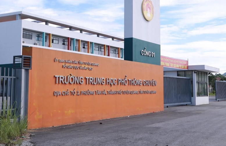 Bo Gddt Phan Hoi Ve De Nghi Cho Thi Sinh Thi Lai Mon Toan Cua Tuyen Quang 1