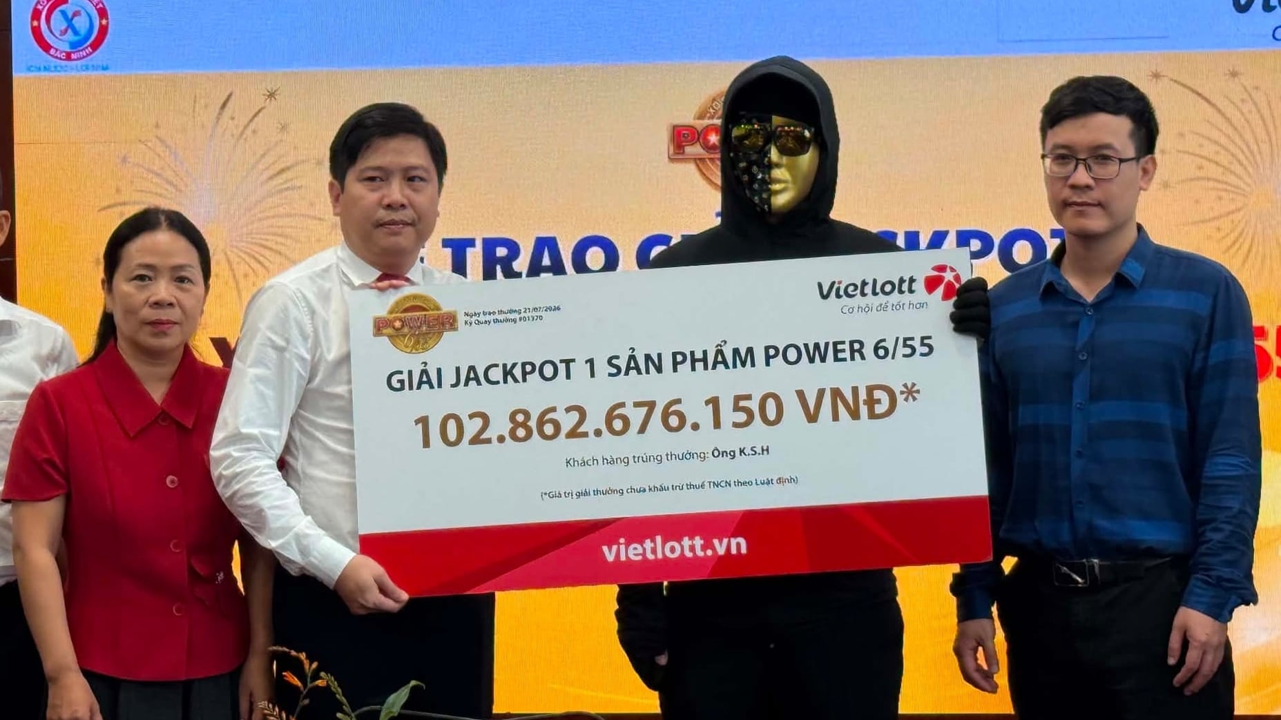 Chuyen Gia Nguoi Han Quoc Trung Giai Vietlott Hon 100 Ty Dong 1