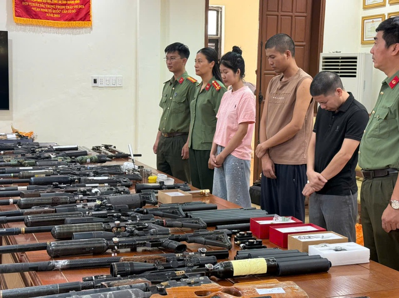 Cong An Quang Tri Triet Pha Duong Day Che Tao Mua Ban Vu Khi Quan Dung Quy Mo Lon 3