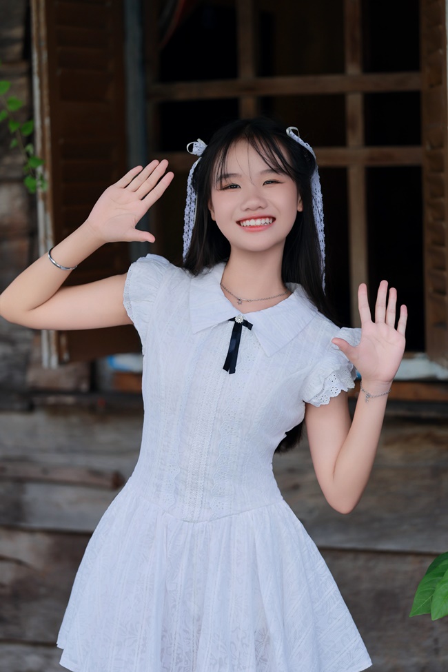 Ky Luc Gia Truc Thy Giup Sophia Bao Quyen Tim Lai Niem Yeu Thich Hoc Tieng Anh Tgnguoinoitieng7 (1)