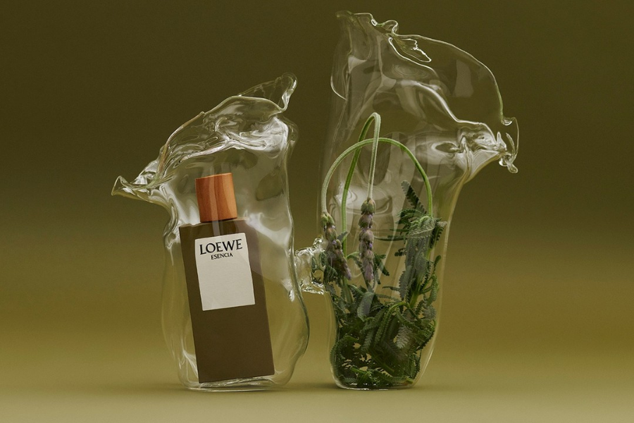 LOEWE Esencia: Ba phiên bản, một bản sắc nam tính vượt thời gian LOEWE Esencia: Ba phiên bản, một bản sắc nam tính vượt thời gian