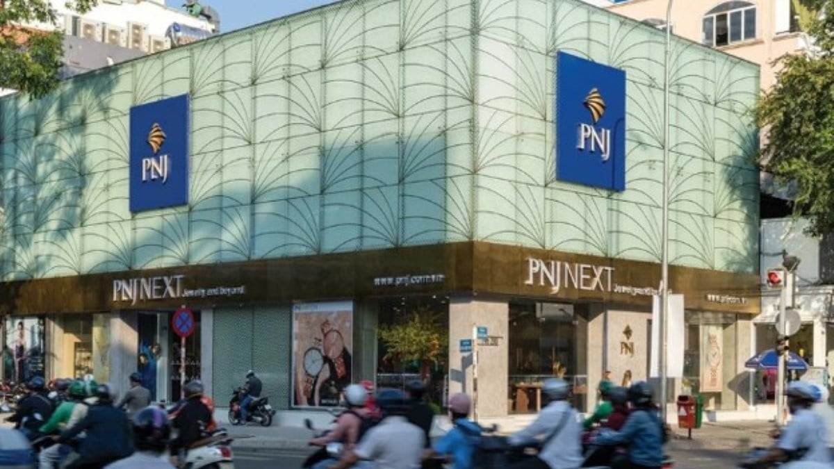 PNJ chỉ mua lại vàng, kim cương trong 2 tiếng, từ 15 - 17h hàng ngày PNJ chỉ mua lại vàng, kim cương trong 2 tiếng, từ 15 - 17h hàng ngày