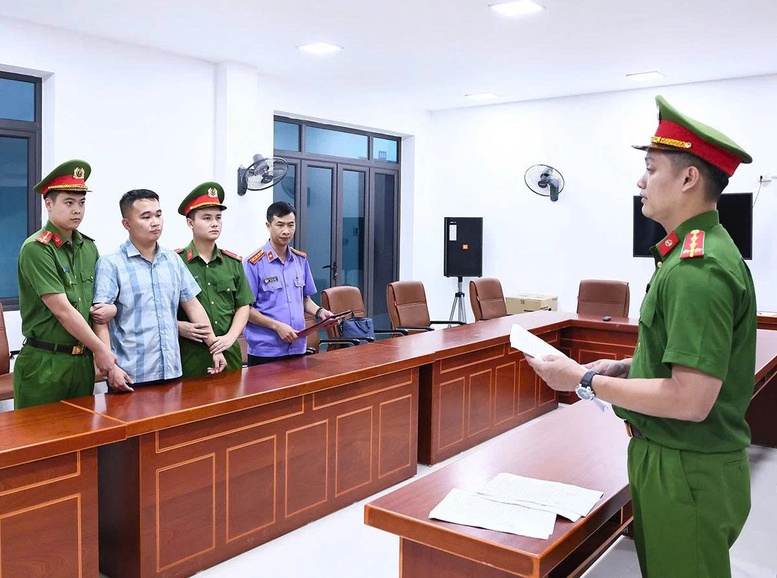 Vi Pham Tai Diem Thi Truong Thpt Chuyen Tuyen Quang Khoi To Them 15 Bi Can 1