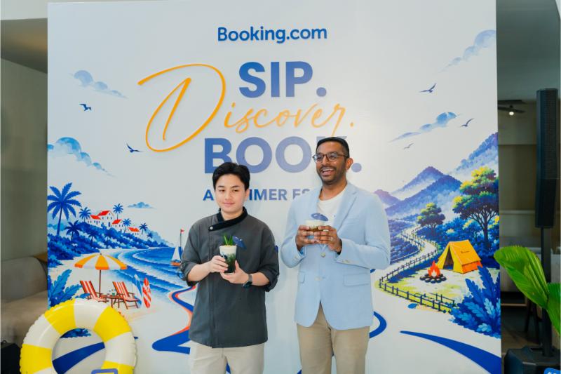 Đại Diện Booking.com Và Mille Mille Tại Sự Kiện Thưởng Vị Hè. Khơi Cảm Hứng Vi Vu.