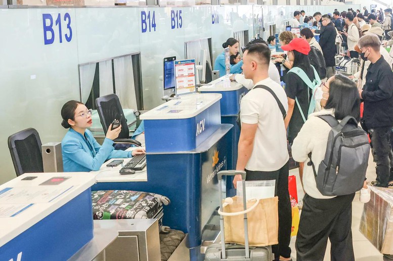 Gia Ve May Bay Tang Nhiet Tren Cac Chang Du Lich 2 9 1