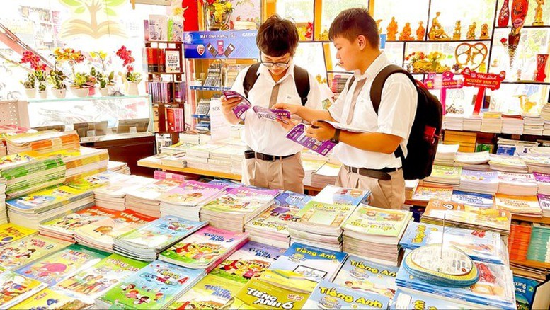 Bo Gddt Den Ngay 24 9 Da Dam Bao Cung Ung Du Sach Giao Khoa 1