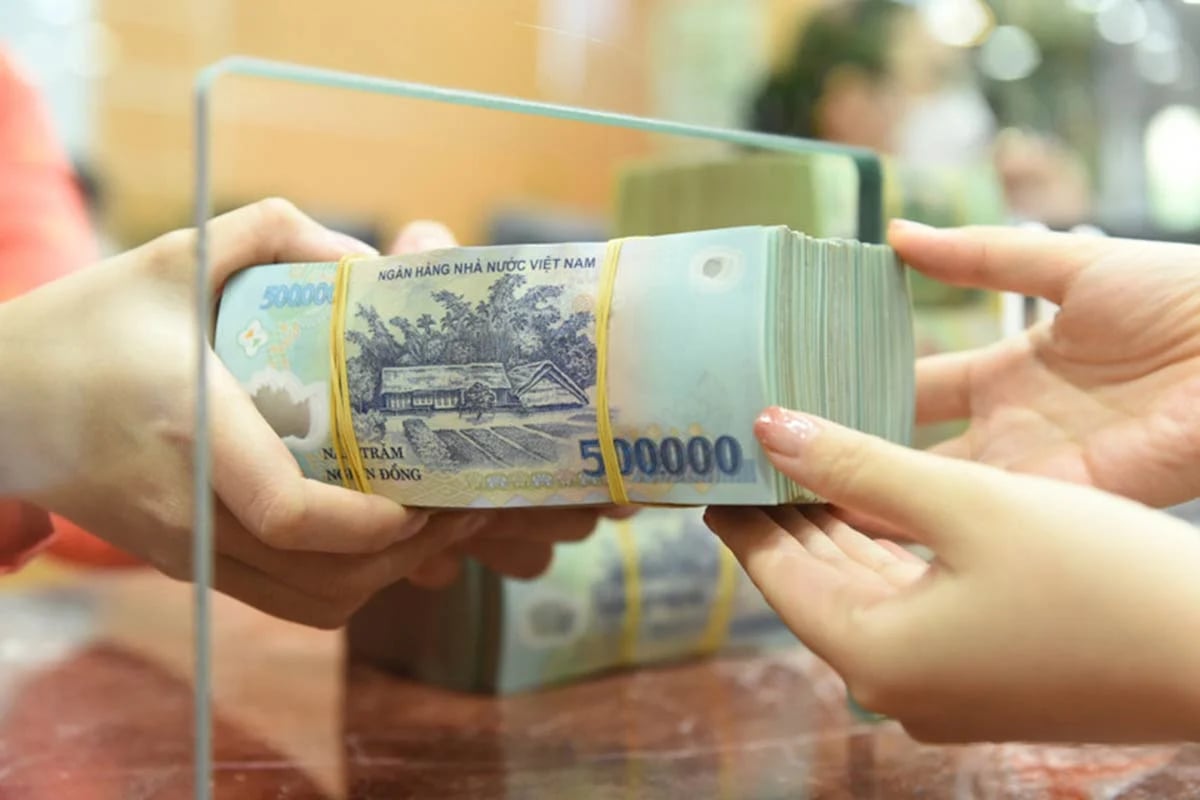 Nguoi Dan De Hon 12 Trieu Ty Dong Tien Nhan Roi O Tai Khoan Ngan Hang 1