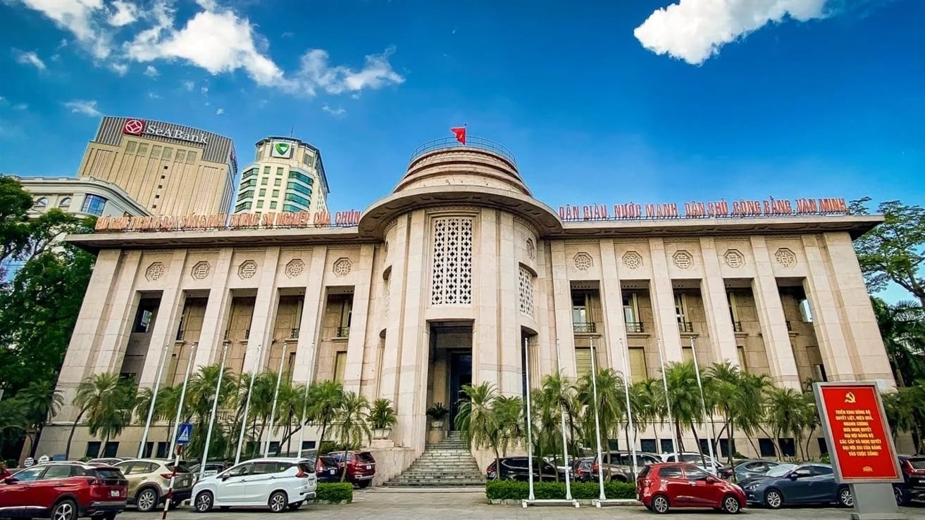 Tach Tin Dung Khach San Khu Nghi Duong Khoi Du No Bat Dong San 1