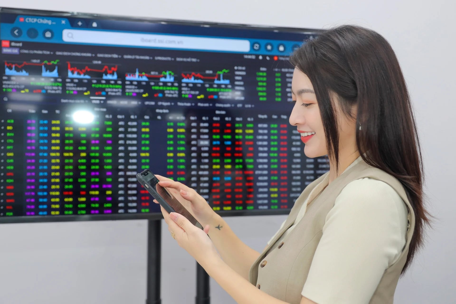 Vic Lap Dinh Lich Su Moi Vn Index Tang Hon 25 Diem 1
