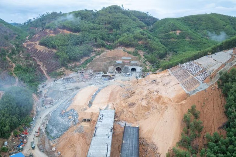Cao Toc Khanh Hoa Buon Ma Thuot Thieu Vat Lieu Kho Can Dich Vao Cuoi Nam 2