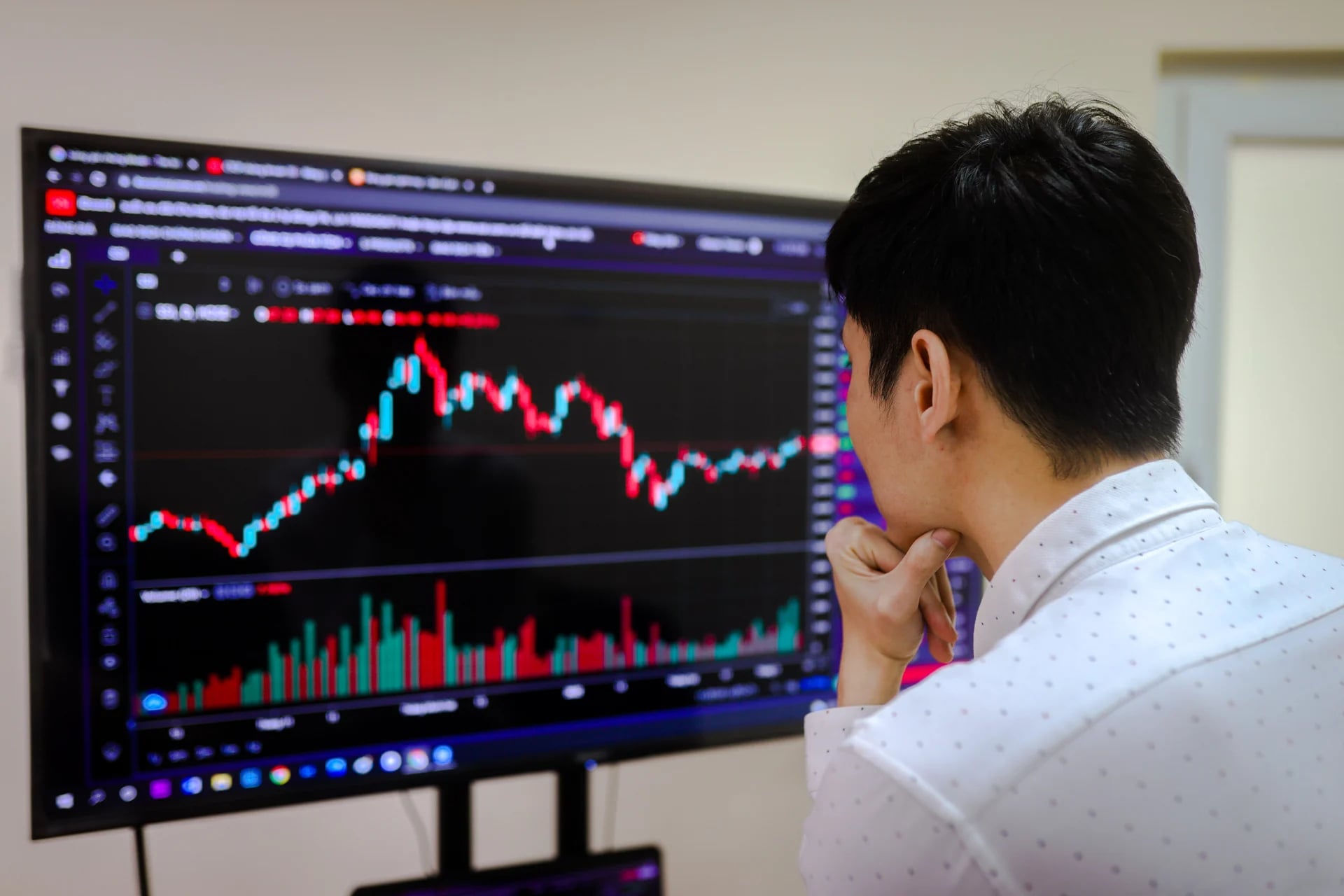 Co Phieu Ngan Hang Dong Loat Do Lua Vn Index Mat Moc 1 700 1