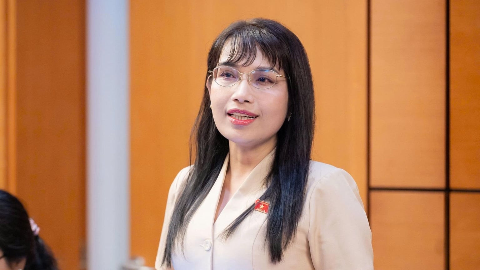 Đại biểu Quốc hội: 'Lương tăng 2 triệu, nhưng chi phí tăng 3 triệu' Đại biểu Quốc hội: 'Lương tăng 2 triệu, nhưng chi phí tăng 3 triệu'