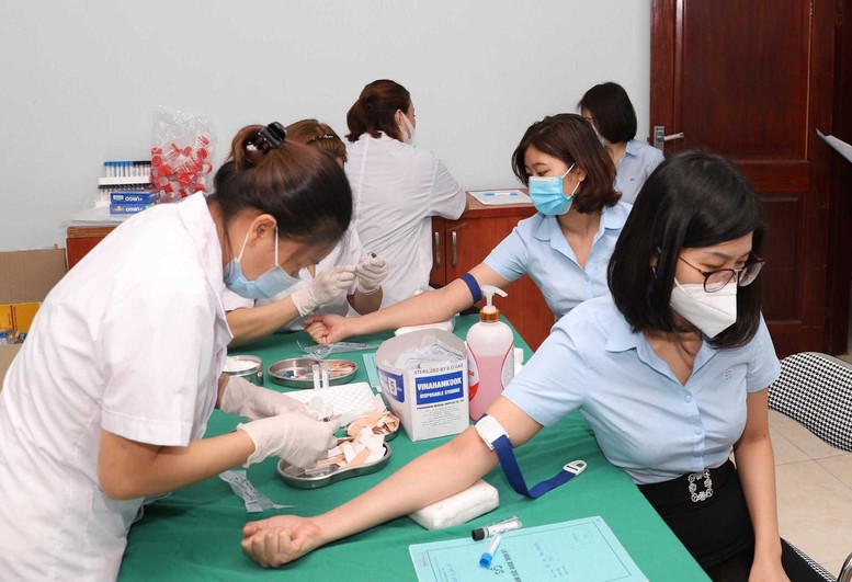 Khong De Nguoi Dan Kham Xet Nghiem Lai De Phuc Vu Cap Nhat Du Lieu So Suc Khoe Dien Tu 1