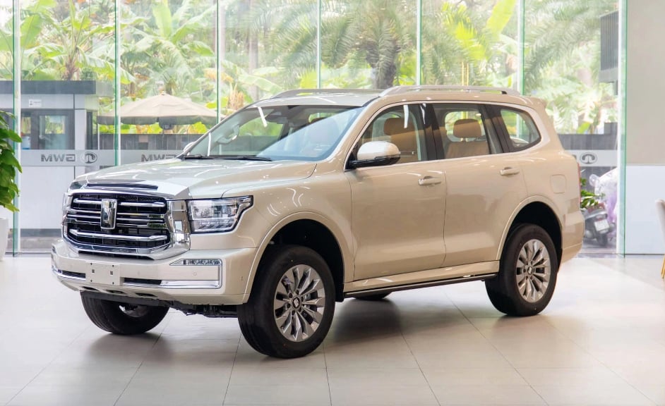 Ô tô Trung Quốc tiền tỷ vào Việt Nam: Kẻ được săn đón, người sớm 'chìm nghỉm' Ô tô Trung Quốc tiền tỷ vào Việt Nam: Kẻ được săn đón, người sớm 'chìm nghỉm'