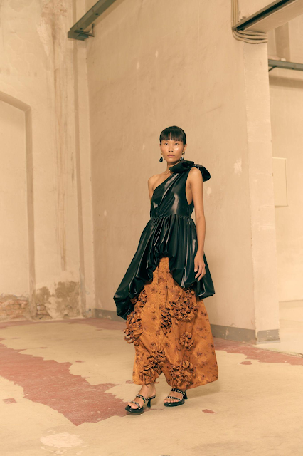 Quan Quan Dep Tung Milimet Thanh Thuy Toa Sang Tai Mia Sposa Caserta Y